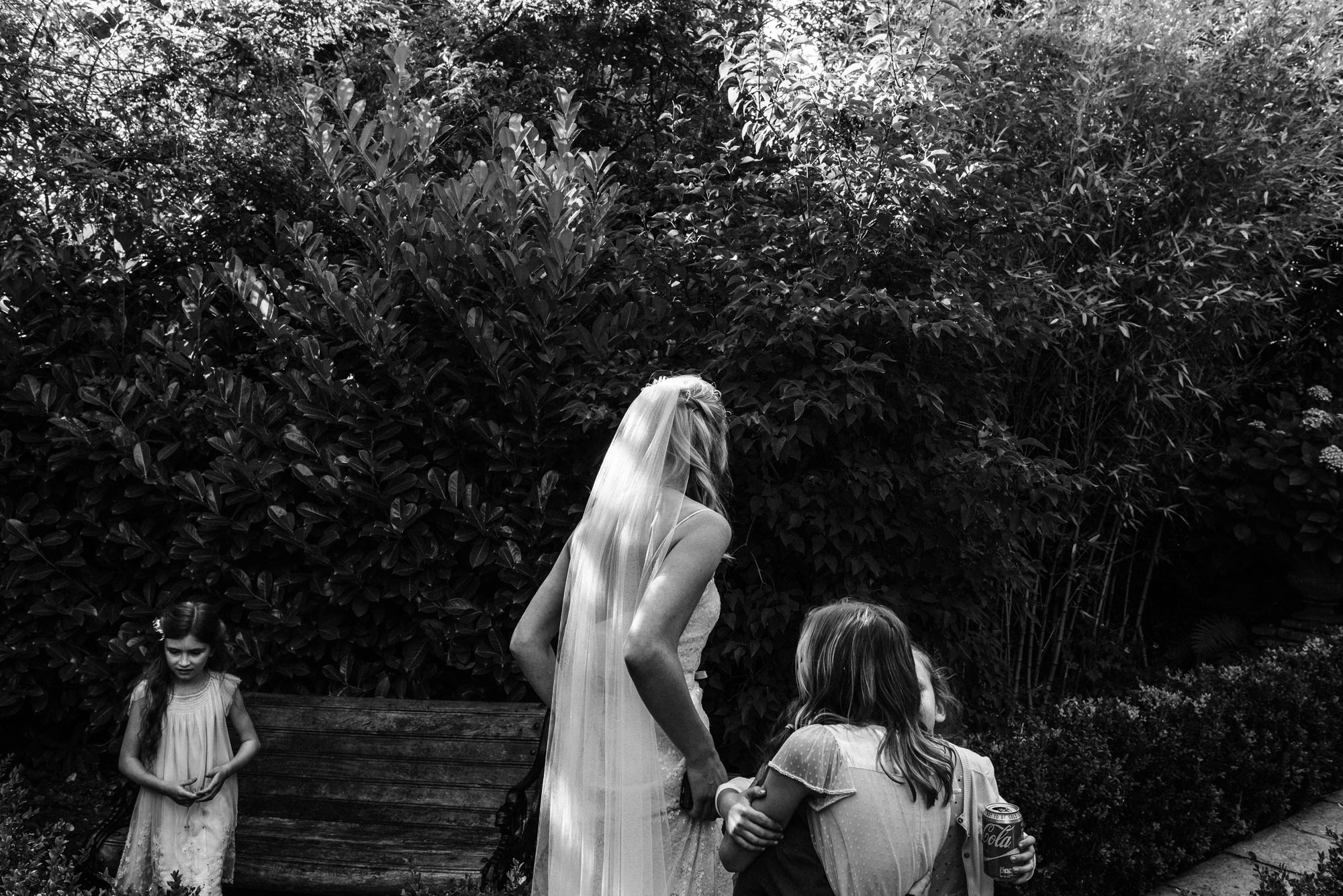 black-and-white-wedding-photography-15